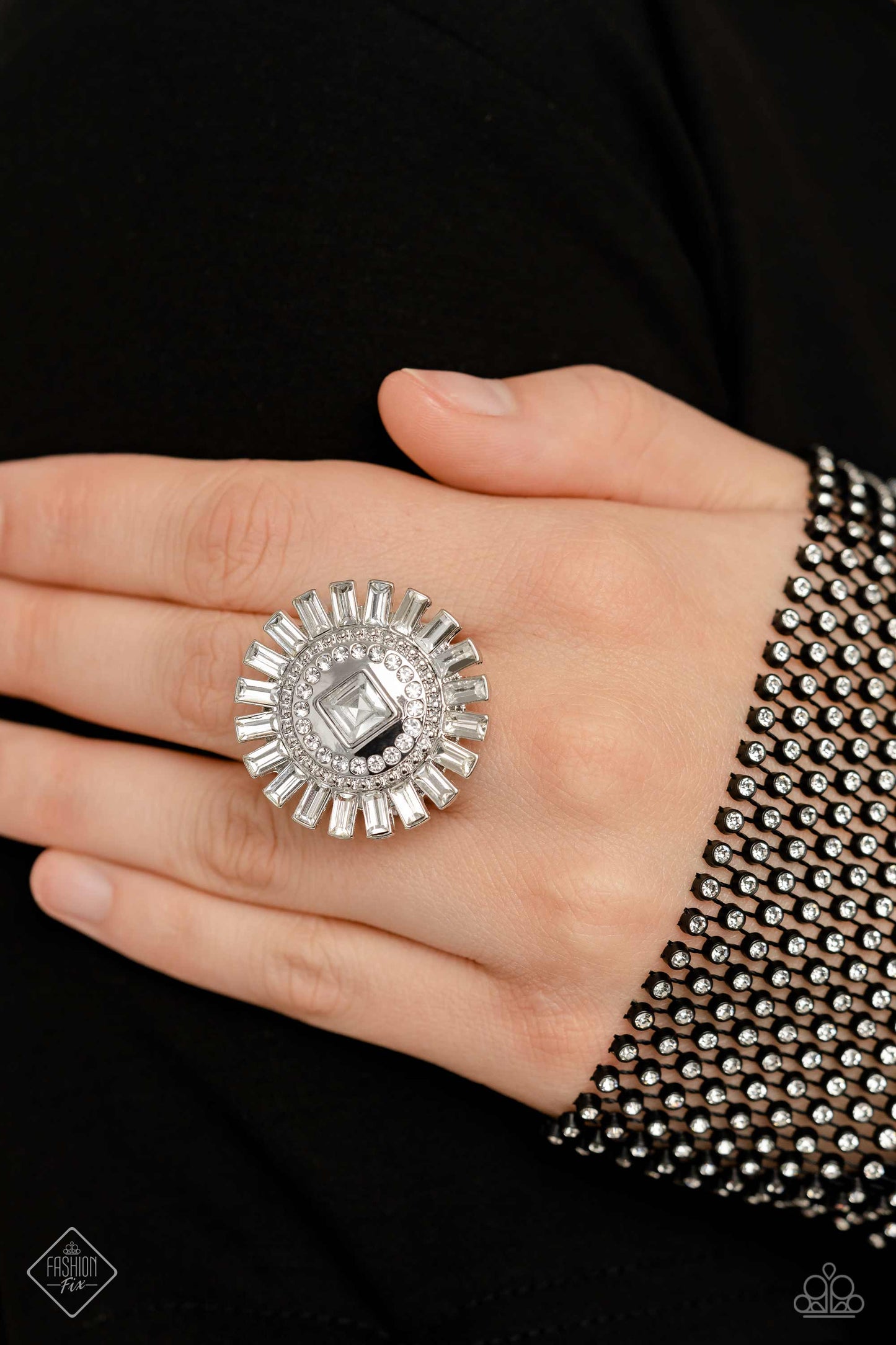 Shimmery Sprinkle - White Ring