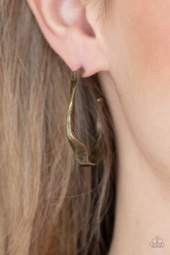 Coveted Curves - Brass Earrings