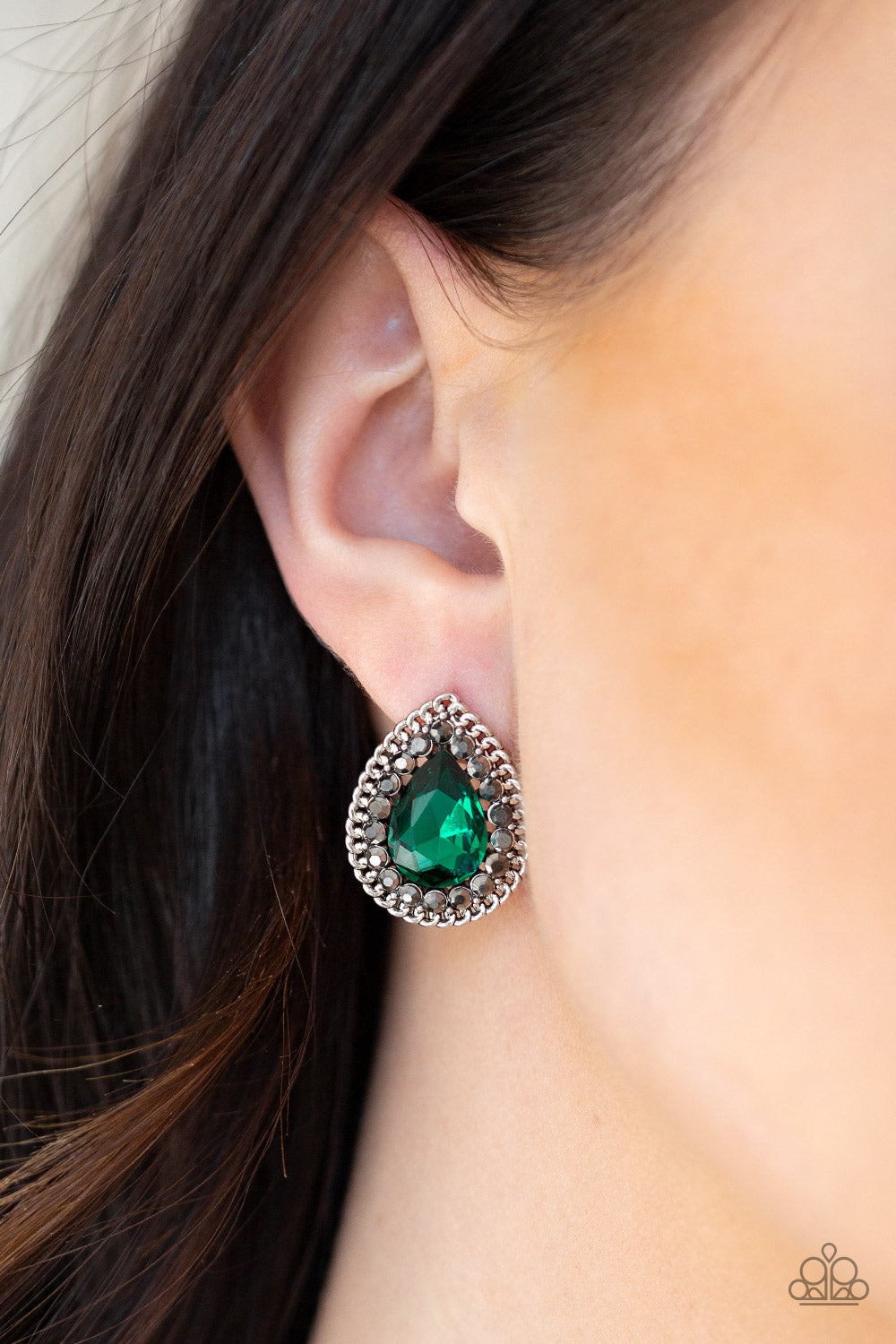 Debutante Debut - Green Earring